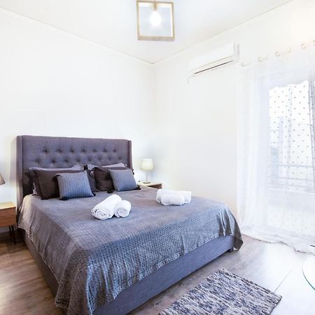Apartment With Parking Near Medical Center เอเธนส์ ภายนอก รูปภาพ