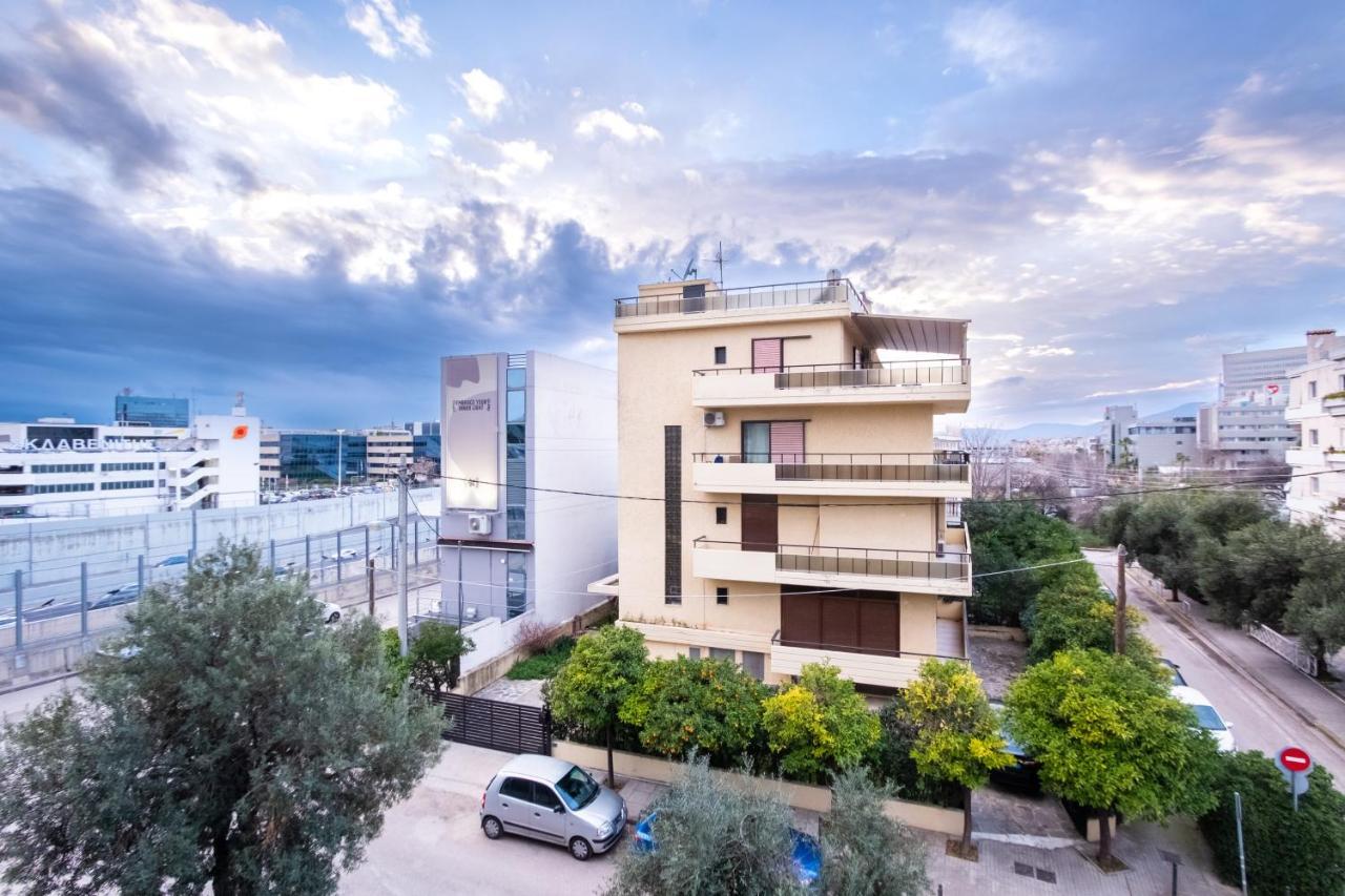 Apartment With Parking Near Medical Center เอเธนส์ ภายนอก รูปภาพ